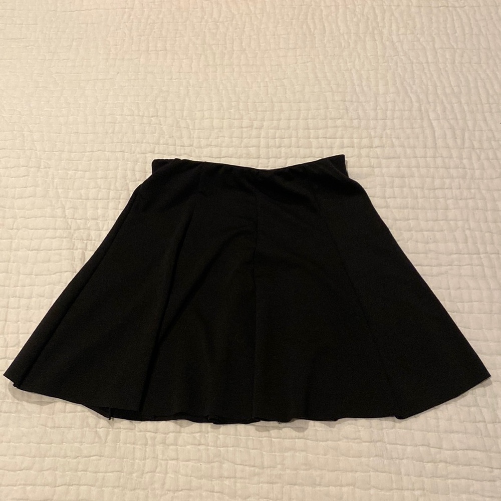 Brandy Melville skater skirt size S